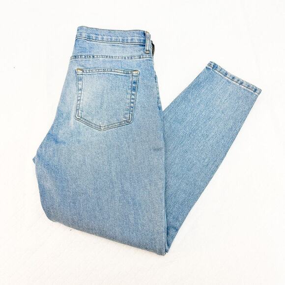 Everlane Light Wash Denim Jeans Mom Fit Zip Fly Size 28 Ankle - Picture 9 of 9